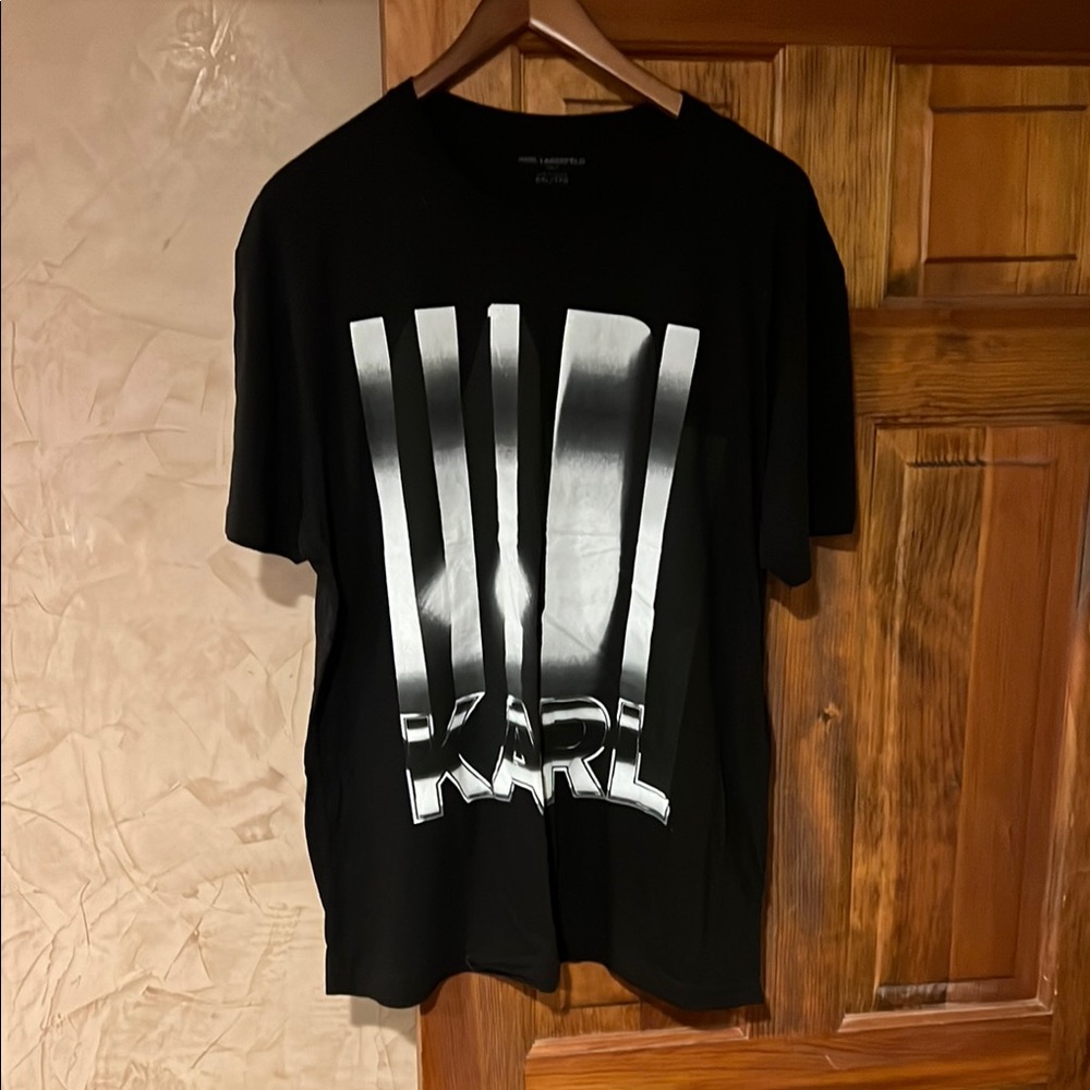 Karl Lagerfeld Black Graphic T-Shirt